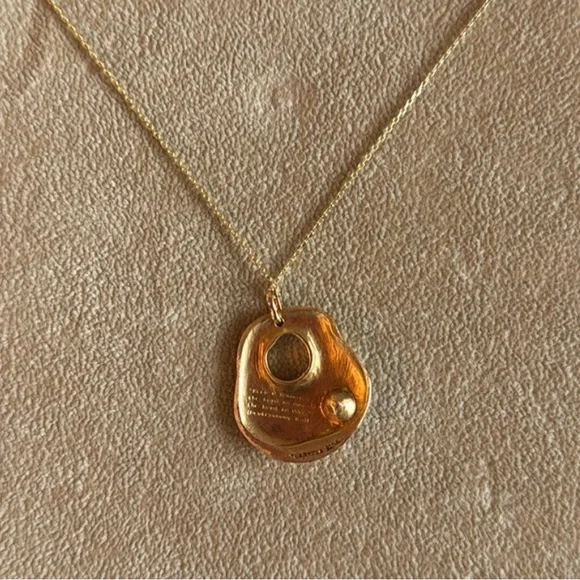 Yvel Gold Pendant Necklace